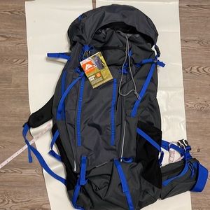 Dzark trail hiking pack